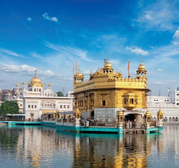 Sri Harmandir Sahib, the Golden Temple in Amritsar